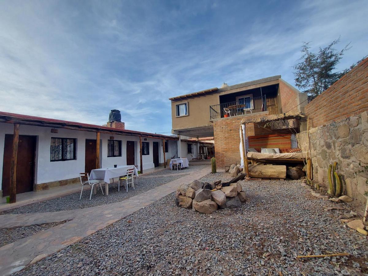Hostel Arbol Tilcara Exterior foto