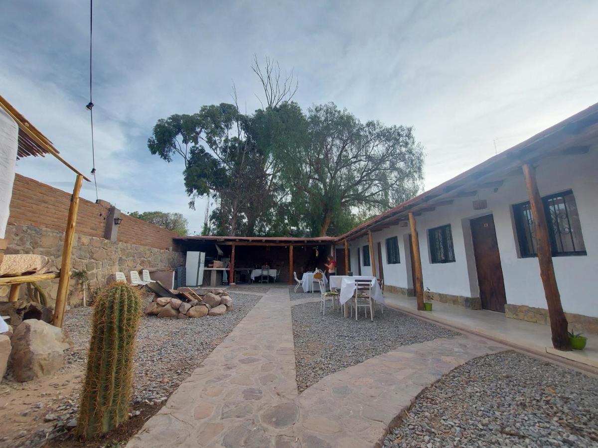 Hostel Arbol Tilcara Exterior foto